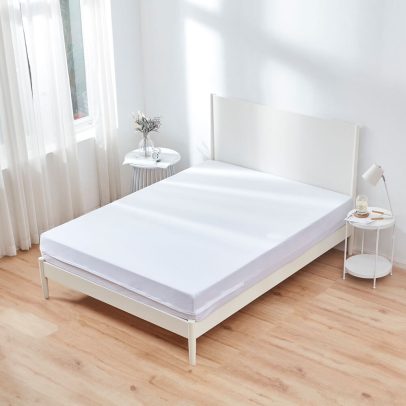 Regular Mattress Protector with Zipper and Lock – Hotel Grade