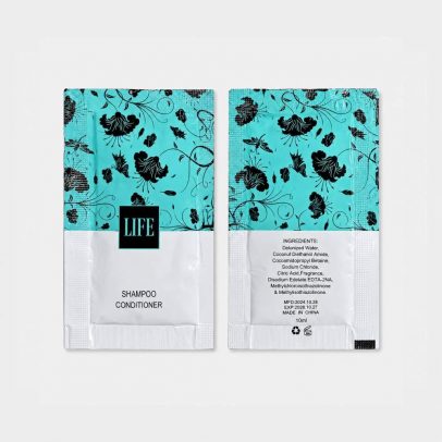 Individually wrapped hotel shampoo packets – single-use guest amenities for hotels and motels.