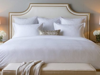 how-to-layer-your-bed-like-a-hotel